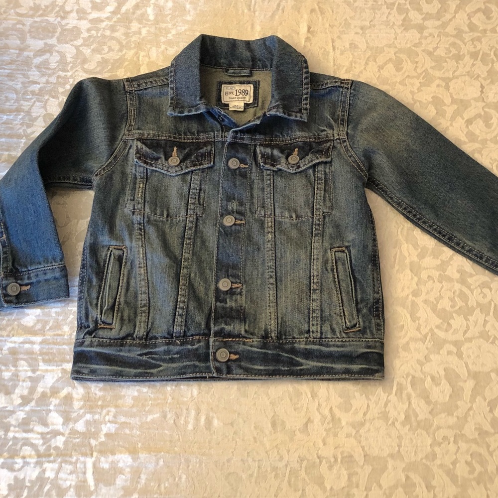 Toddler denim jacket never worn 4T